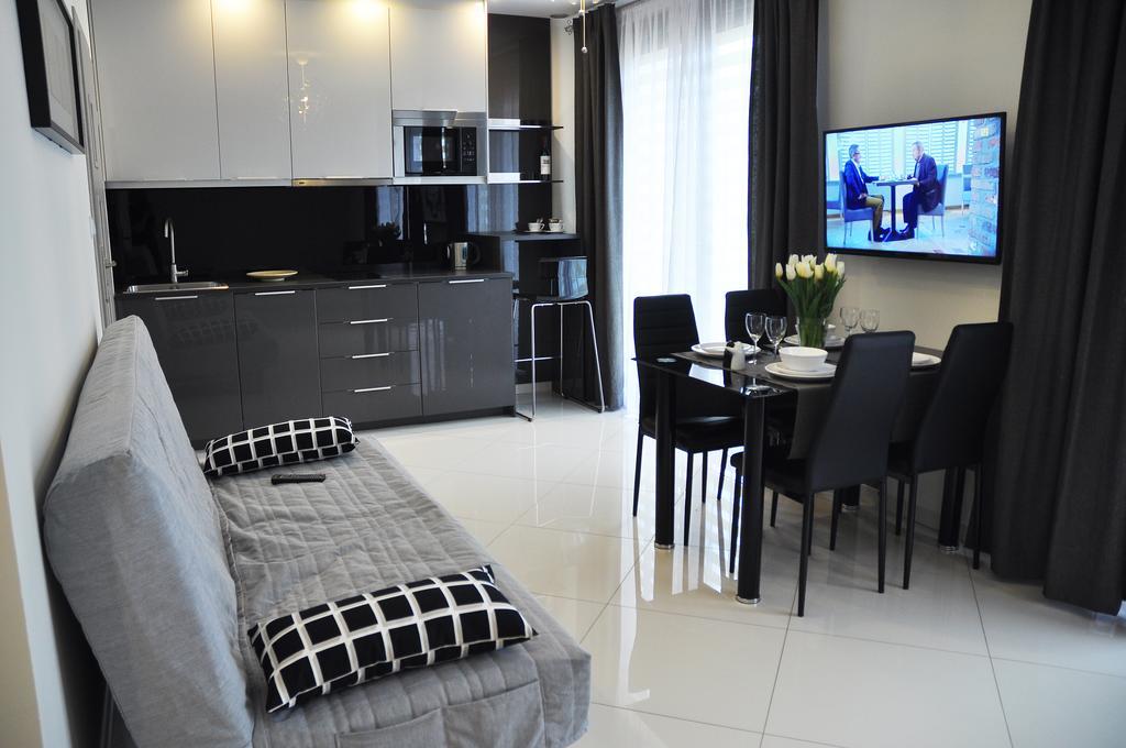 ורשה Moko Apartment Parking W Cenie מראה חיצוני תמונה