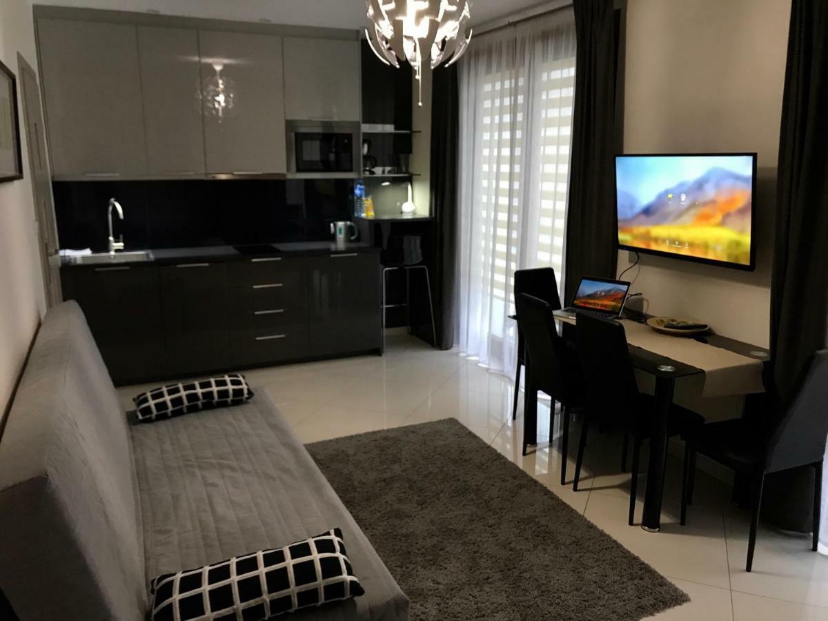 ורשה Moko Apartment Parking W Cenie מראה חיצוני תמונה